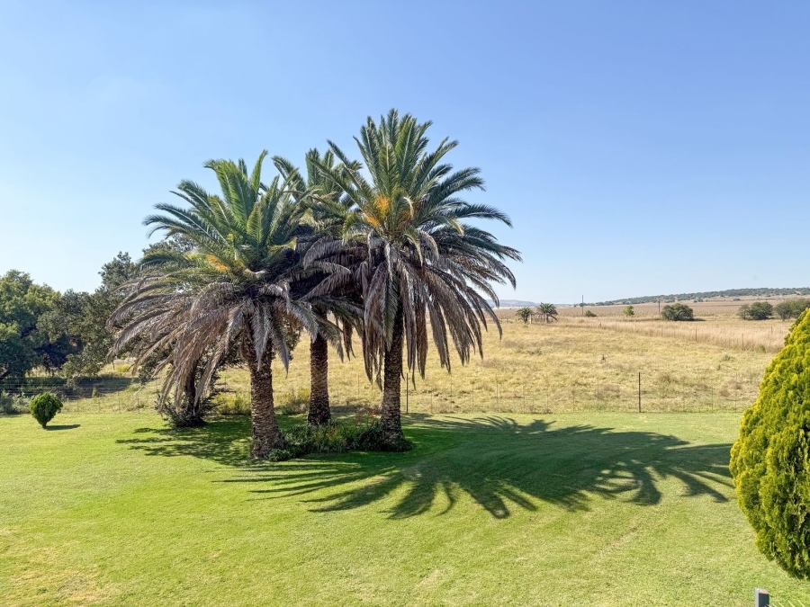 4 Bedroom Property for Sale in Wilgeboom A H North West